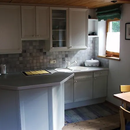 Pensionat Haus Vasul 3*